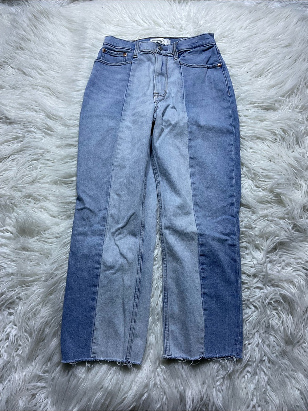 Abercrombie Curve Love The Ankle Straight Ultra High Rise Jeans
